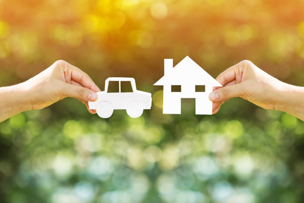 Thinking of Bundling Car and Home Insurance? Here’s What You Should Know