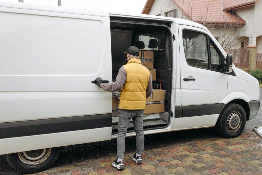 How much does courier van insurance cost?