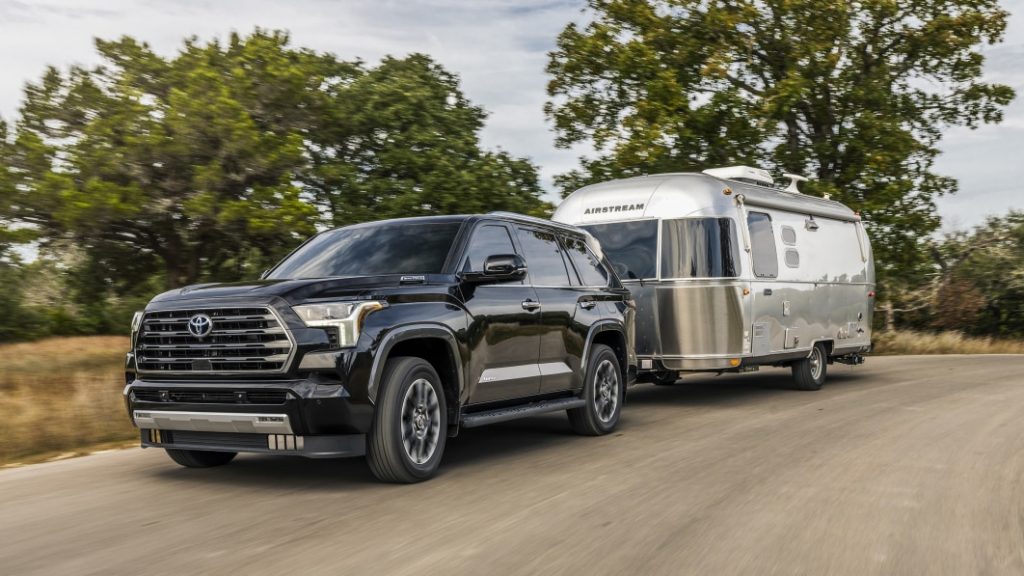 2023 Toyota Sequoia reveals total redesign, hybrid turbo V6, Capstone trim