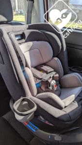 NUNA REVV cupholders