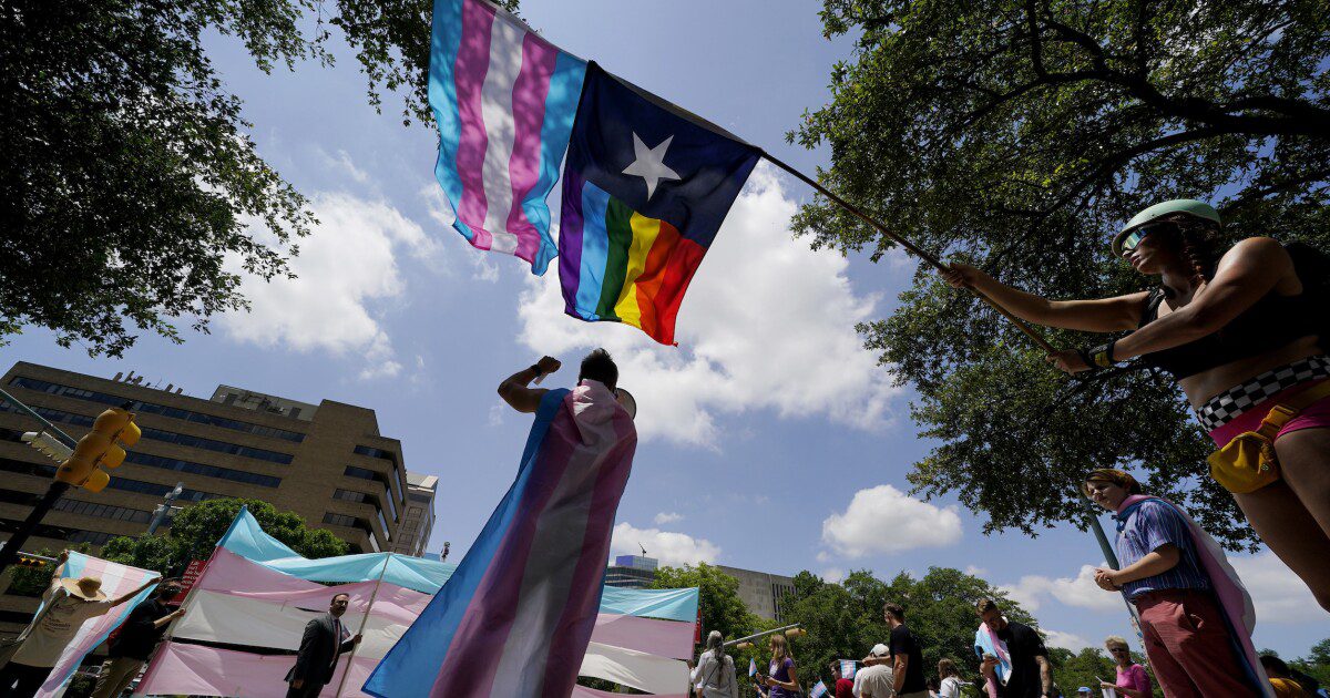 Texas youth trans directive ignites battle over health coverage - Washington Examiner