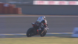 BMW M1000RR Loses To A Flying Rock At The 24 Hours of Le Mans