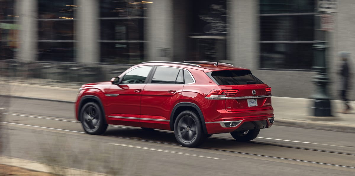 Tested: 2022 Volkswagen Atlas Cross Sport 2.0T R-Line Is Not So Sporty