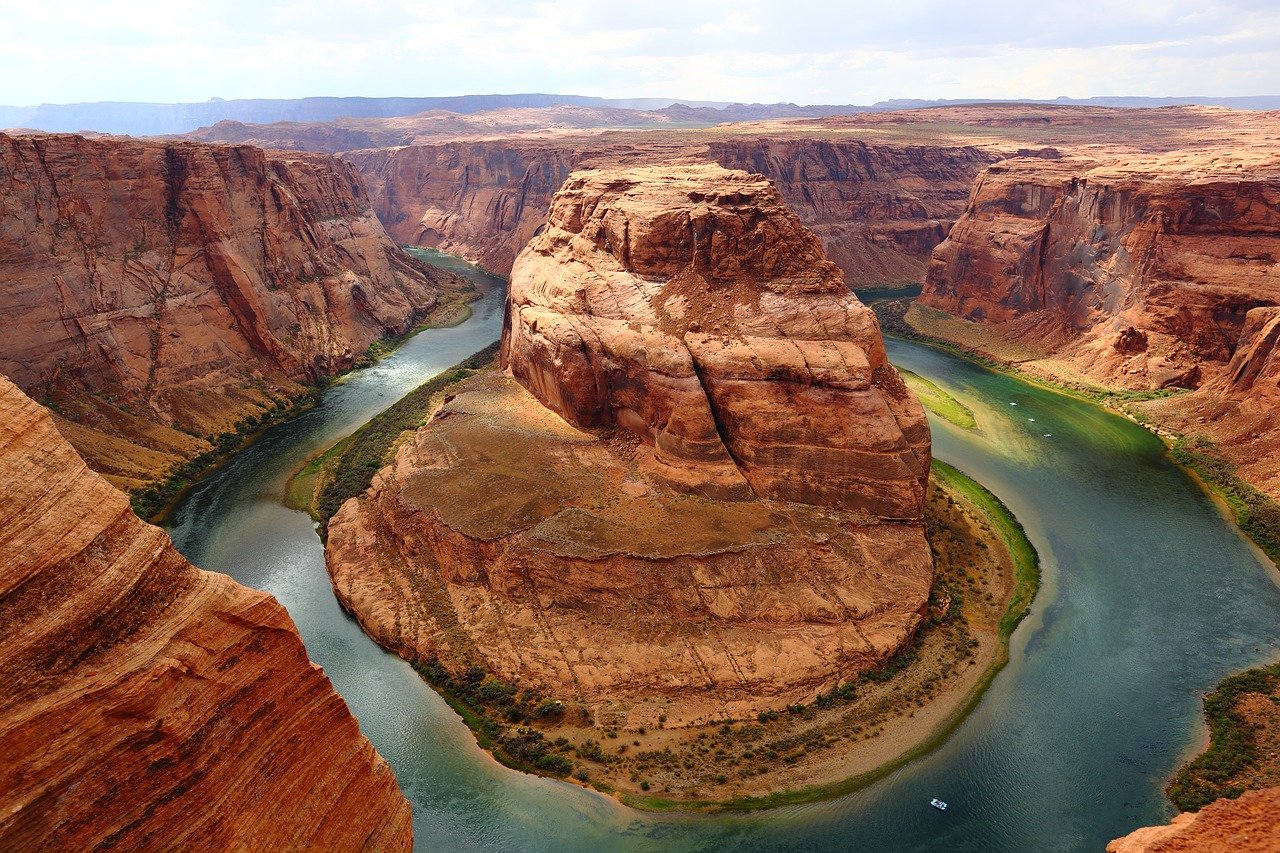 Grand Canyon Kayak UK Travel Insurance Image