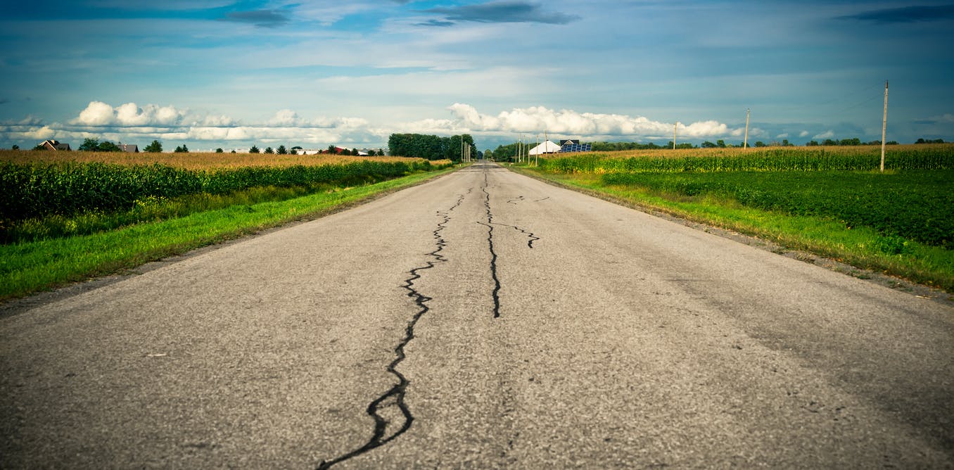 How Canada's oilsands can help build better roads