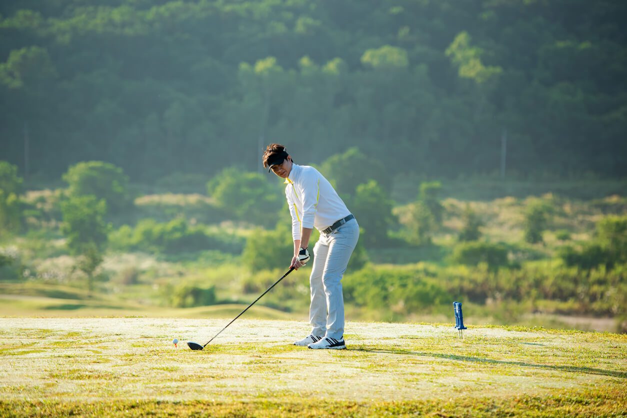 How to use golf alignment sticks