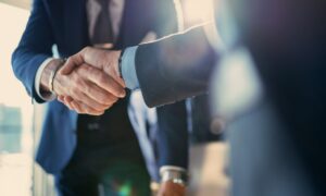 Envest and Aviso Group announce broker merger and new brand