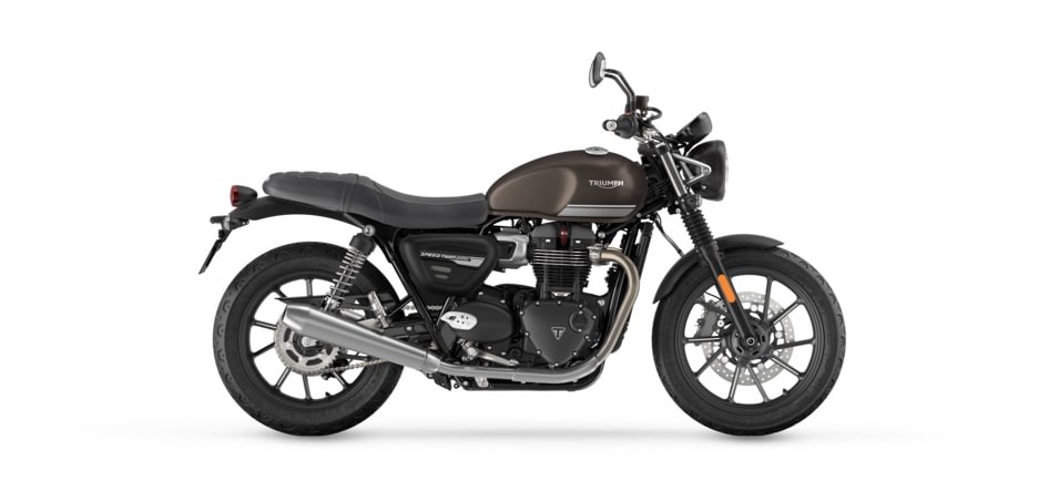 Triumph Speed Twin 900 on white background