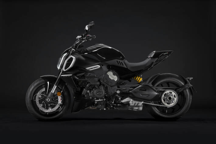 2023 Ducati Diavel V4