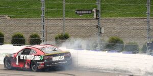 Ross Chastain’s Crazy Wall-Ride Pass Earns Him a Shot at a NASCAR Title
