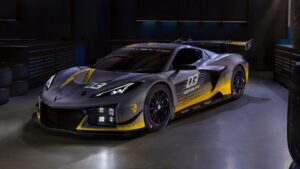 Chevrolet Reveals Its First Corvette GT3 Racer, the Z06 GT3.R