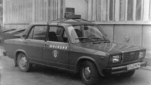 The Soviets Made Fast(ish) Rotary-Powered Ladas For the KGB