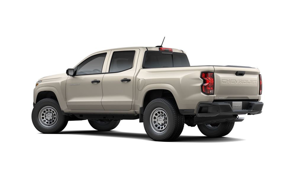 2023 chevrolet colorado wt