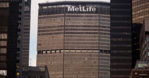 3 ways MetLife makes internships work