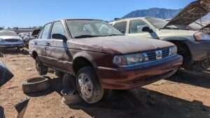 Junkyard Gem: Nissan Tsuru