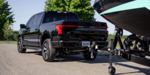 Ford Automates a Tricky Task: Backing Up to Your Trailer