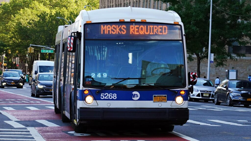 NYC's Buses Will Soon Be Able to Ticket Bad Drivers for All Sorts of Violations