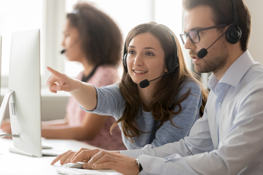 How to Outsource an Insurance Call Center Like a Pro