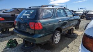 Junkyard Gem: 2000 Suzuki Esteem Wagon