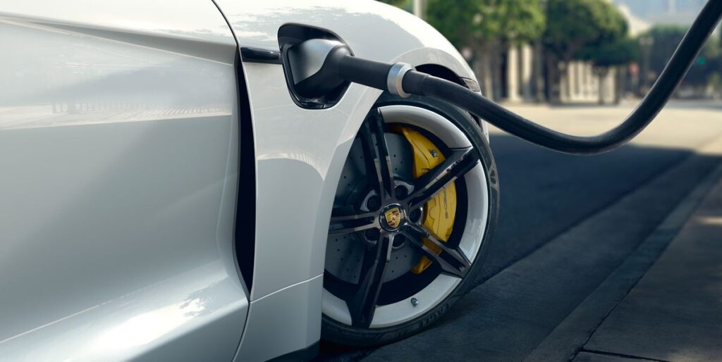 Porsche Taycan Gets EV Charging Station Finder Integrated into Apple Maps