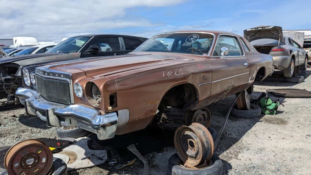 Junkyard Gem: 1976 Chrysler Cordoba