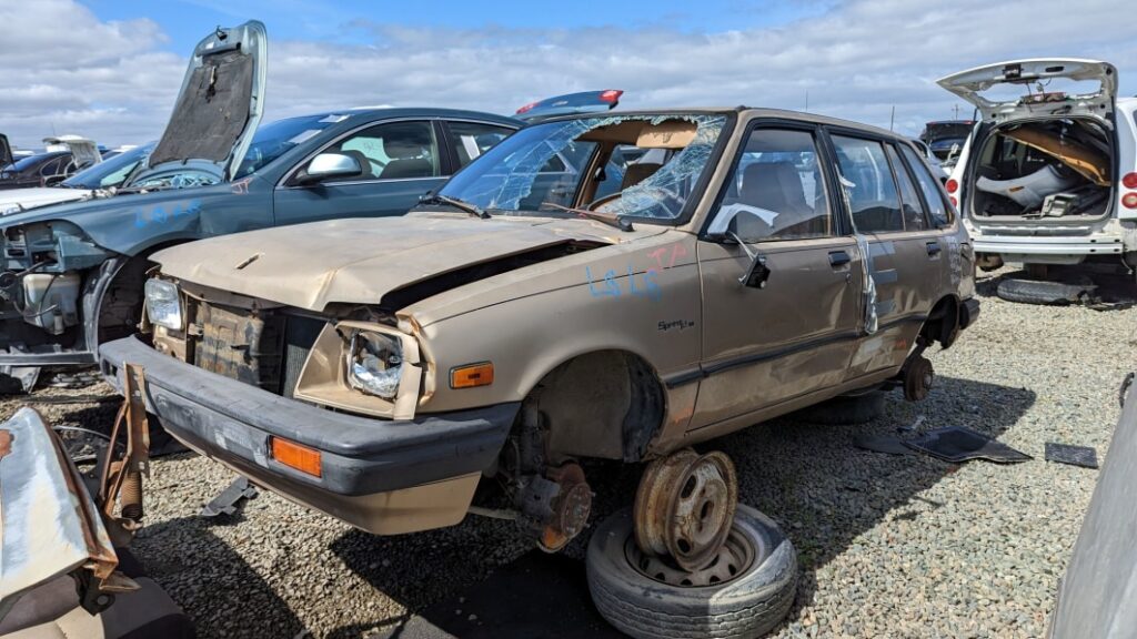 Junkyard Gem: 1986 Chevrolet Sprint Plus