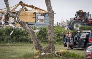 Tornado-damaged home near Carstairs, Alta.