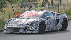 Hybrid Lamborghini Huracan successor caught in spy photos