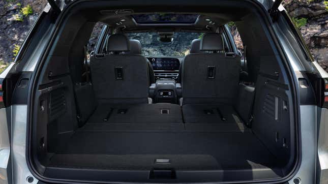 2024 Chevrolet Traverse cargo room