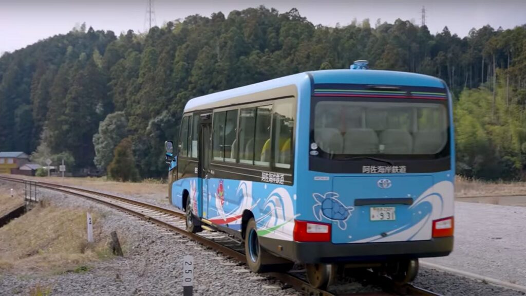 Japan Outdoes Everyone Again With Its Trains That Also Run On Roads