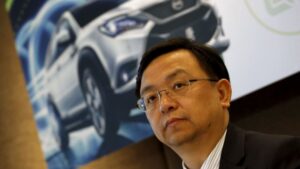 BYD calls on China automakers to unite, 'demolish the old legends' in global push