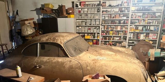 Car Envy: 1959 Porsche 356 Barn Find Had Been Sitting since 1985