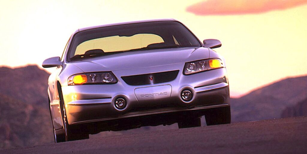 2000 Pontiac Bonneville SSEi Supercharges the Sport Sedan