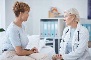 A woman speaking with her gynecologist