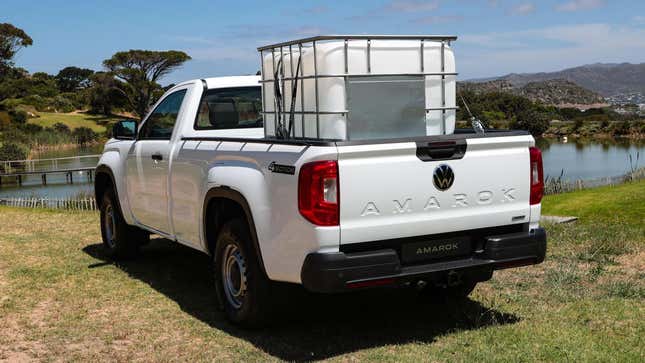 Image for article titled Ford Still Makes A Single Cab Ranger, But It&#39;s Called The Volkswagen Amarok