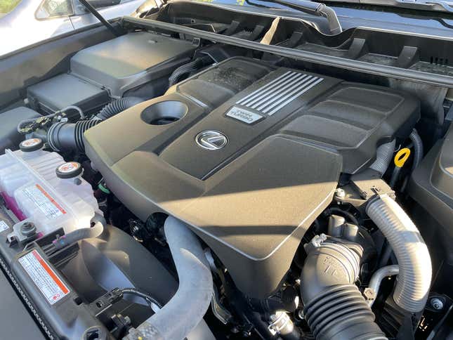 2023 Lexus LX engine