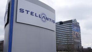 Stellantis and the UAW reach tentative contract deal to end strike