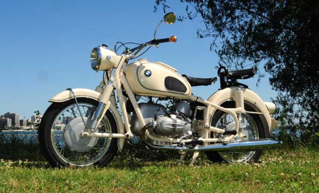 classic motorbikes