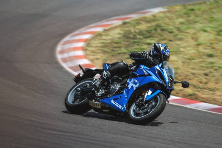 2024 Suzuki GSX-8R