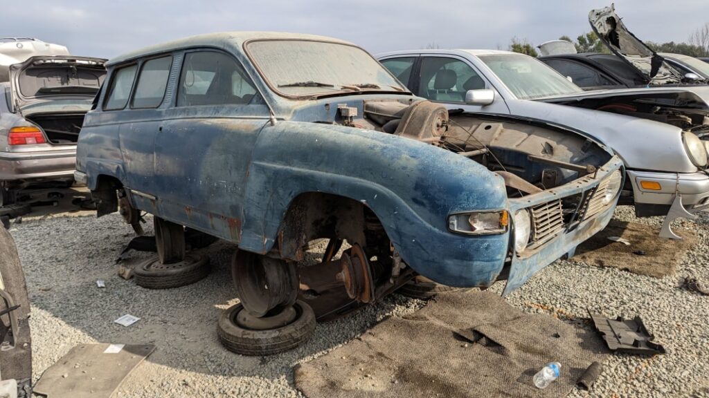 Junkyard Gem: 1973 Saab 95