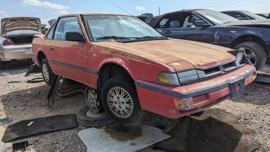 Junkyard Gem: 1987 Honda Prelude Si