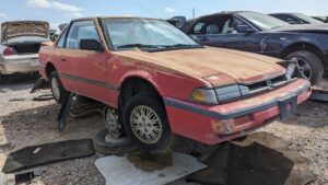 Junkyard Gem: 1987 Honda Prelude Si