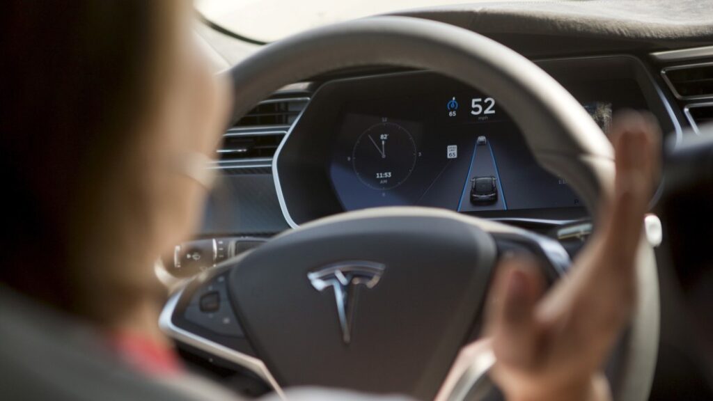 Tesla wins first US Autopilot trial involving fatal crash