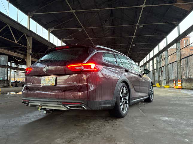 Image for article titled 100,000 Miles Owning A Buick Regal TourX: What I&#39;ve Learned