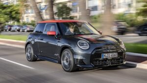 2025 Mini Cooper SE John Cooper Works gets more pizzazz, no more power