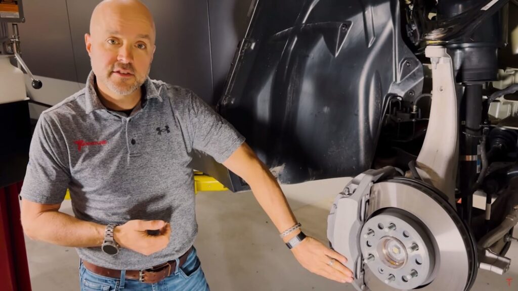 Tesla Cybertruck gets dissected in T Sportsline videos