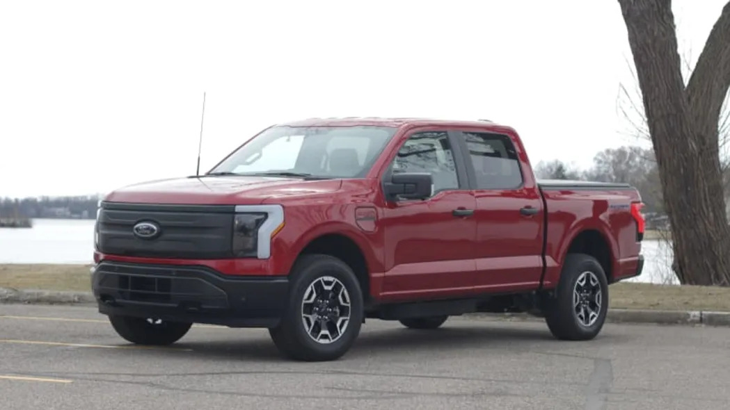 2023 Ford F-150 Lightning Pro