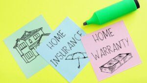 what is the difference between home insurance and a home warranty