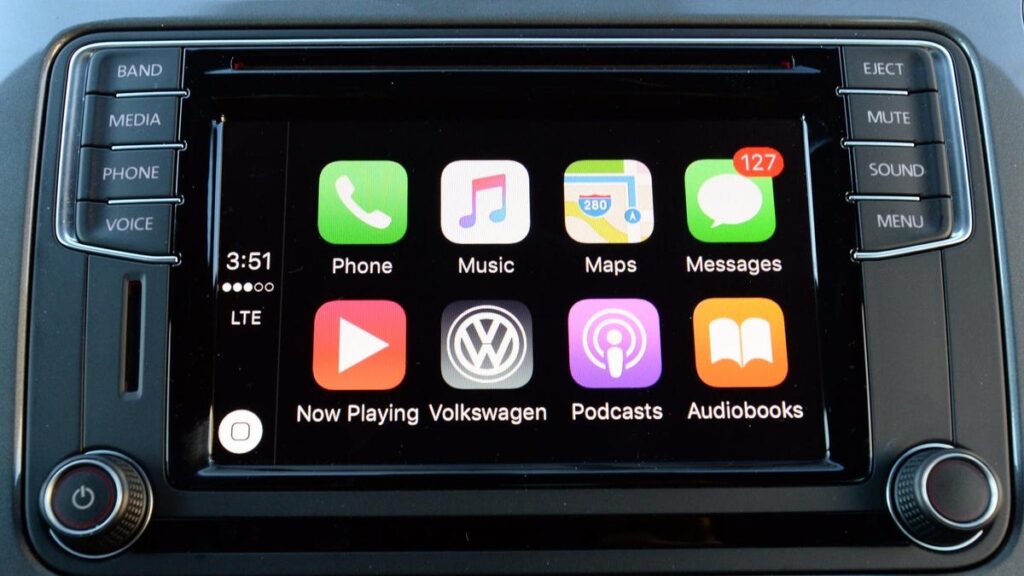 Feds Argue Apple CarPlay Is Anticompetitive In Antitrust Lawsuit