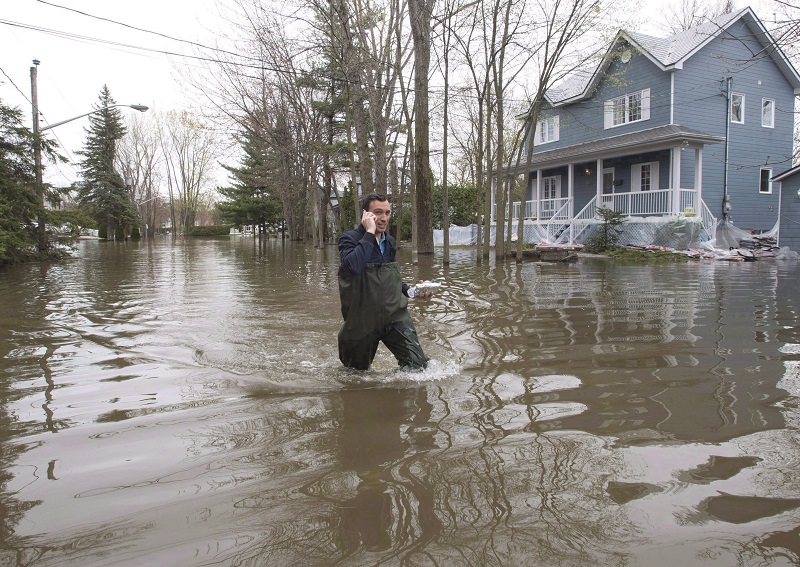 Quebec lender ending new mortgages in flood zones. Is insurance next?